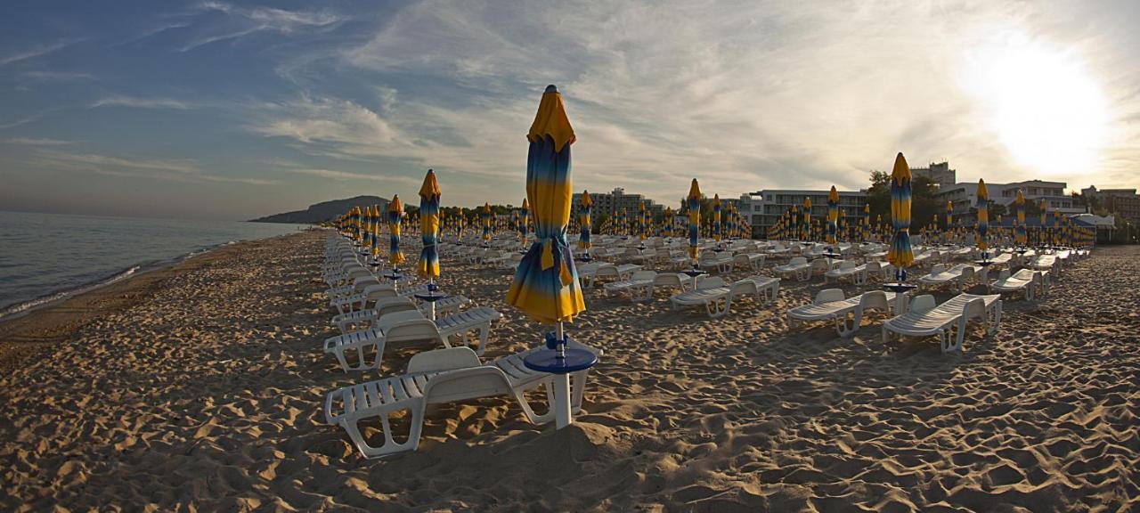 Hotel Oasis Albena Eksteriør billede